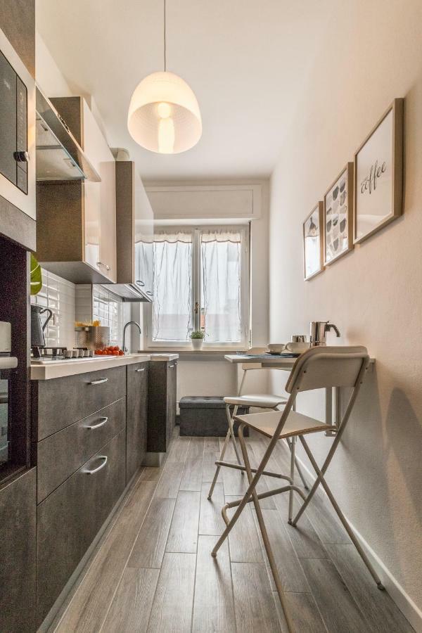 מילאנו Joivy Modern 1-Bed Flat With Balcony In Portello מראה חיצוני תמונה
